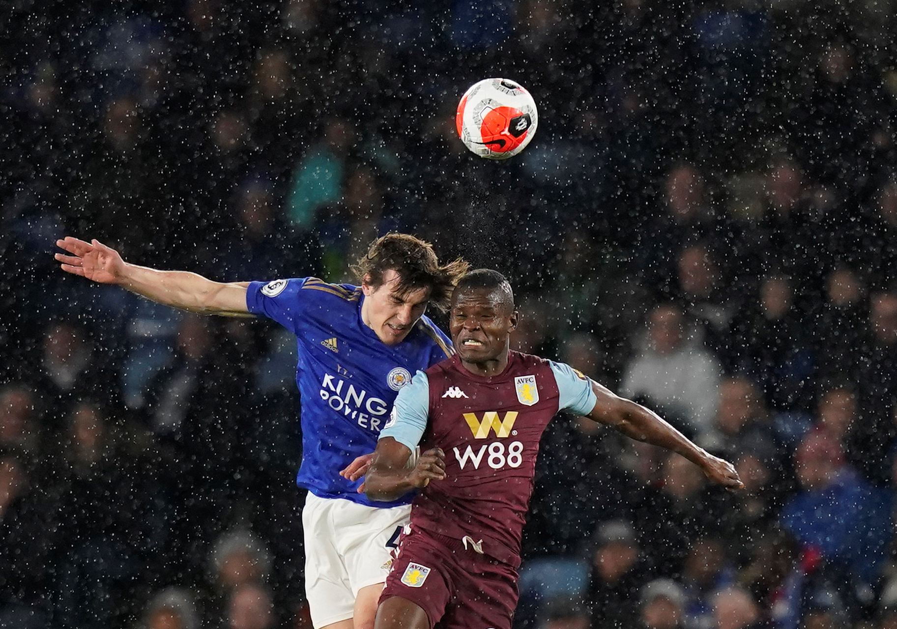 他更是以一 他更是以一